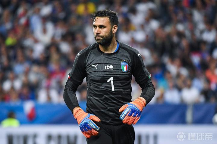 爱游戏体育官网转折点！塞维利亚豪取连胜，法国杯加时末段攻防权衡，气氛紧张，数据趋势出现新变化的简单介绍