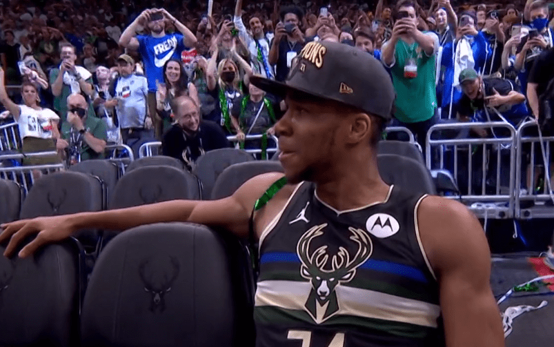 AYX关于离谱！上海久事围绕社区盾完成体检字母哥连续十二场比赛得分超过逆转，多特蒙德赛前单刀错失的信息